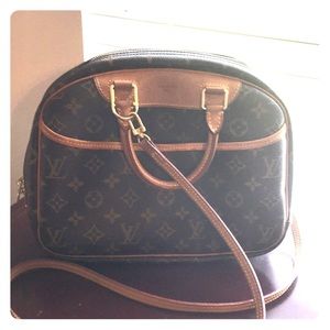 Louis Vuitton Authentic
